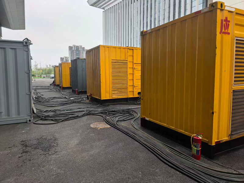 水满乡不同季节柴油发电机组保养有哪些注意事项？